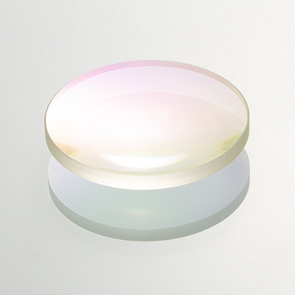 凹凸透鏡（彎月牙鏡）